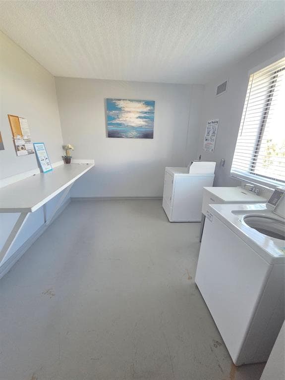 7100 SUNSHINE SKYWAY LANE S 301 photo 11