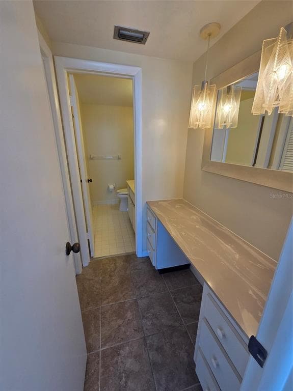 7100 SUNSHINE SKYWAY LANE S 301 photo 8