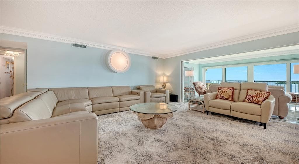 3808 GULF OF MEXICO DRIVE E412 photo 9