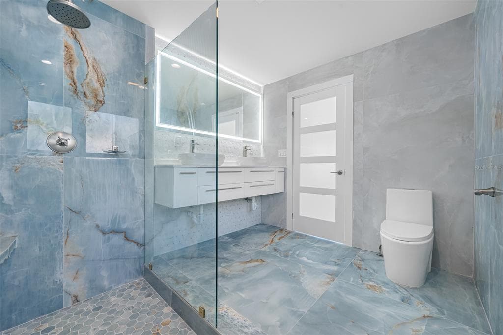 600 115TH AVENUE photo 23