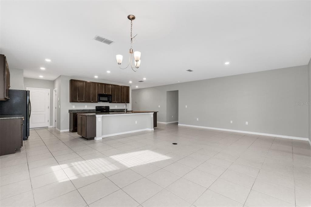 3215 BROOKLYN AVENUE photo 22