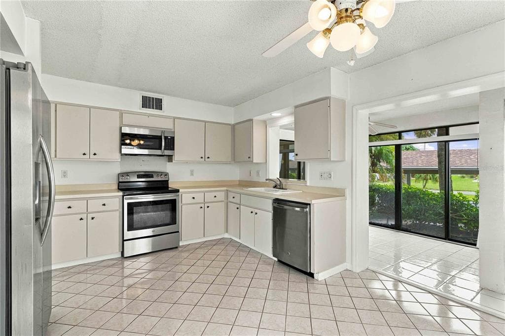 8734 54TH AVENUE W 8734 photo 19