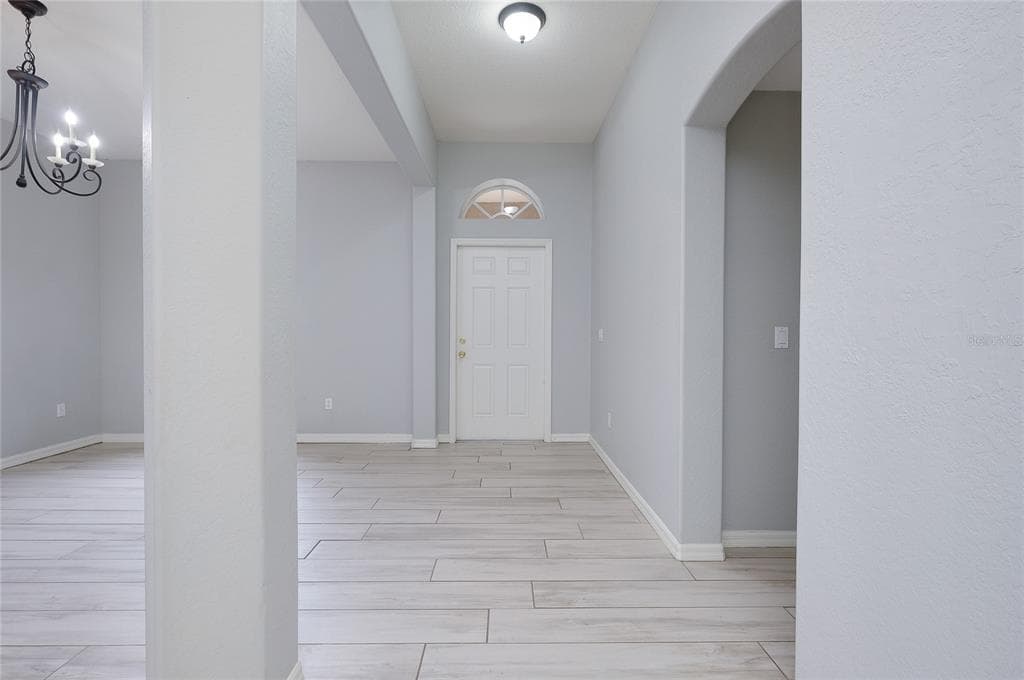 415 KINDRED BOULEVARD photo 23