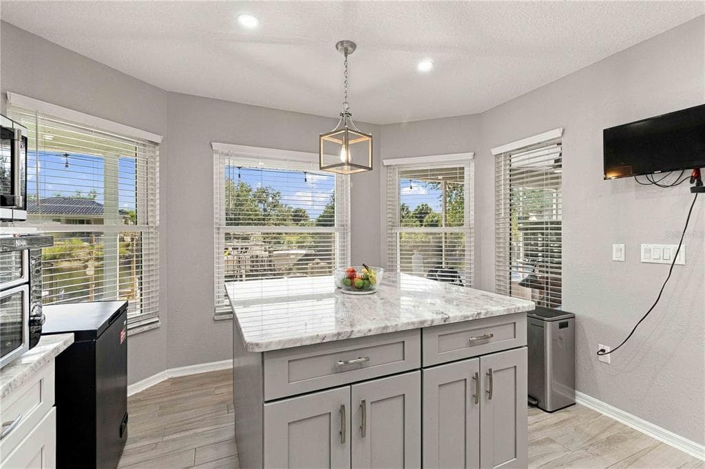17341 ROBINSON AVENUE photo 24