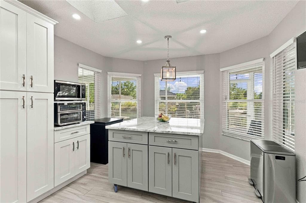 17341 ROBINSON AVENUE photo 25
