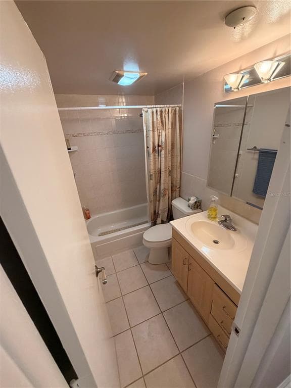 1893 SHORE DR. DRIVE S 216 photo 16