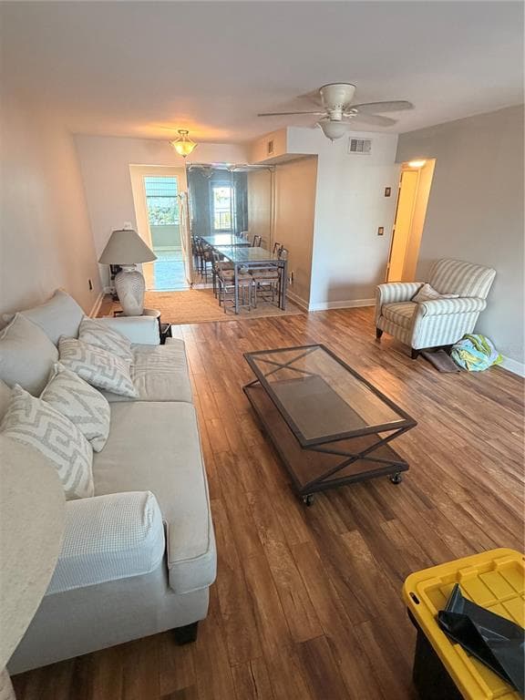 1893 SHORE DR. DRIVE S 216 photo 4