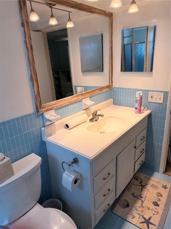 1893 SHORE DR. DRIVE S 216 photo 21