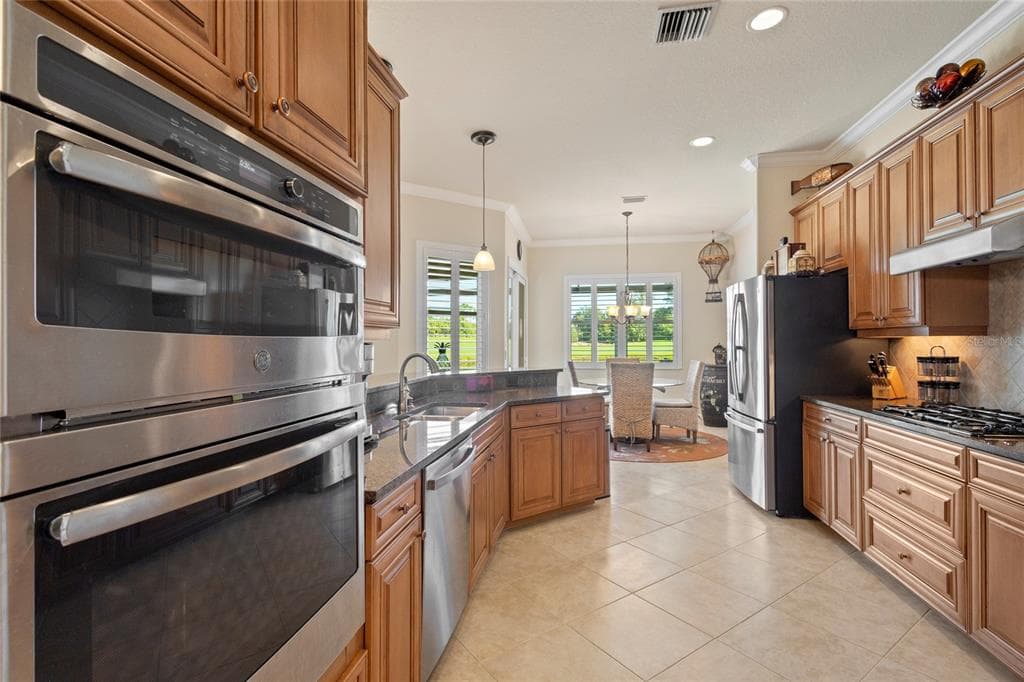 1835 CREEK NINE DRIVE photo 14