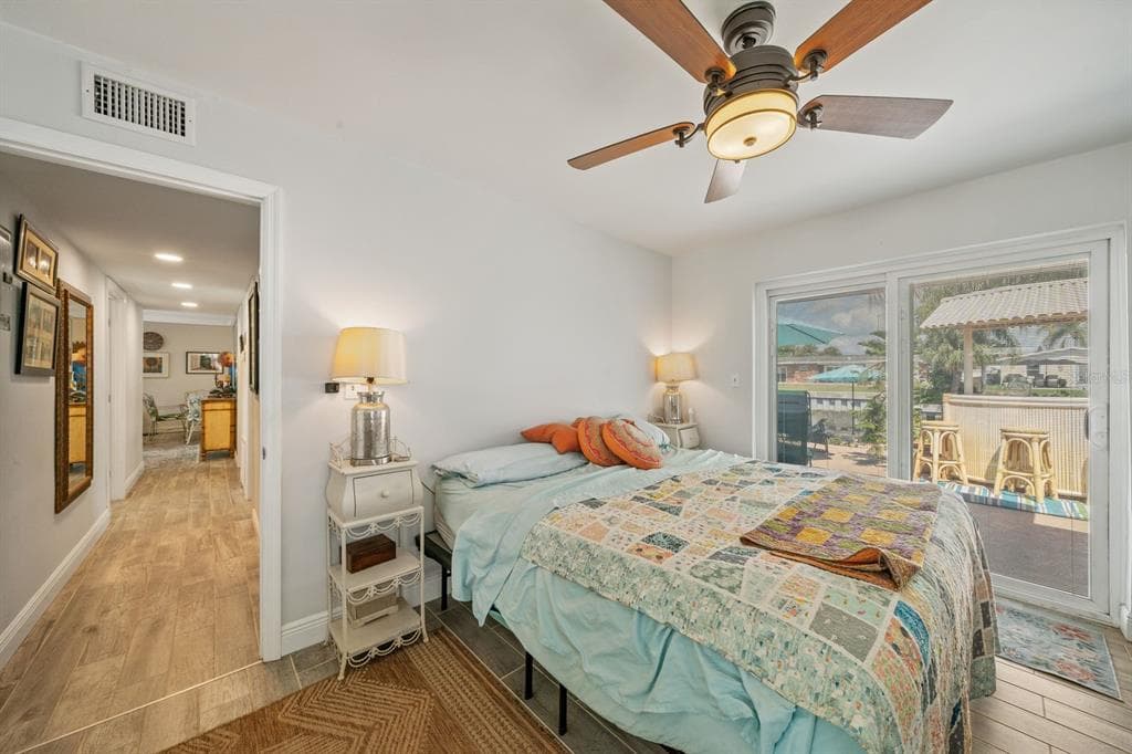 10713 DALTON AVENUE photo 21