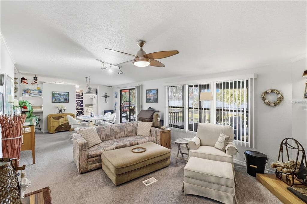 145 FAYE STREET photo 16