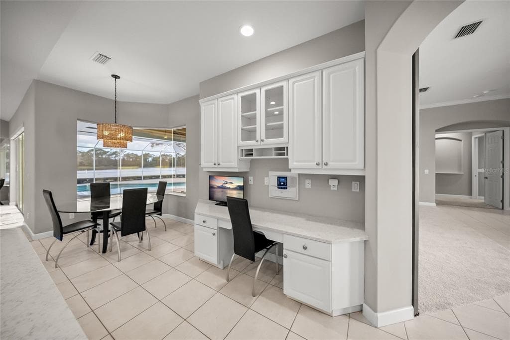 9075 MISTY CREEK DRIVE photo 17