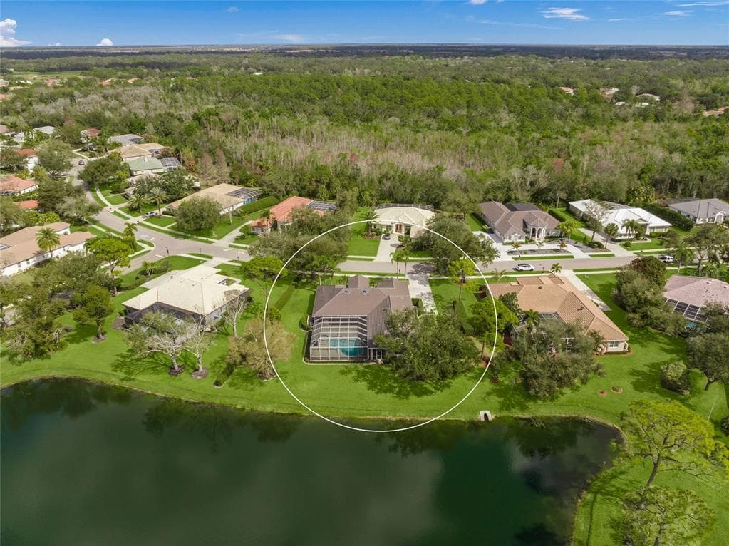 9075 MISTY CREEK DRIVE photo 3