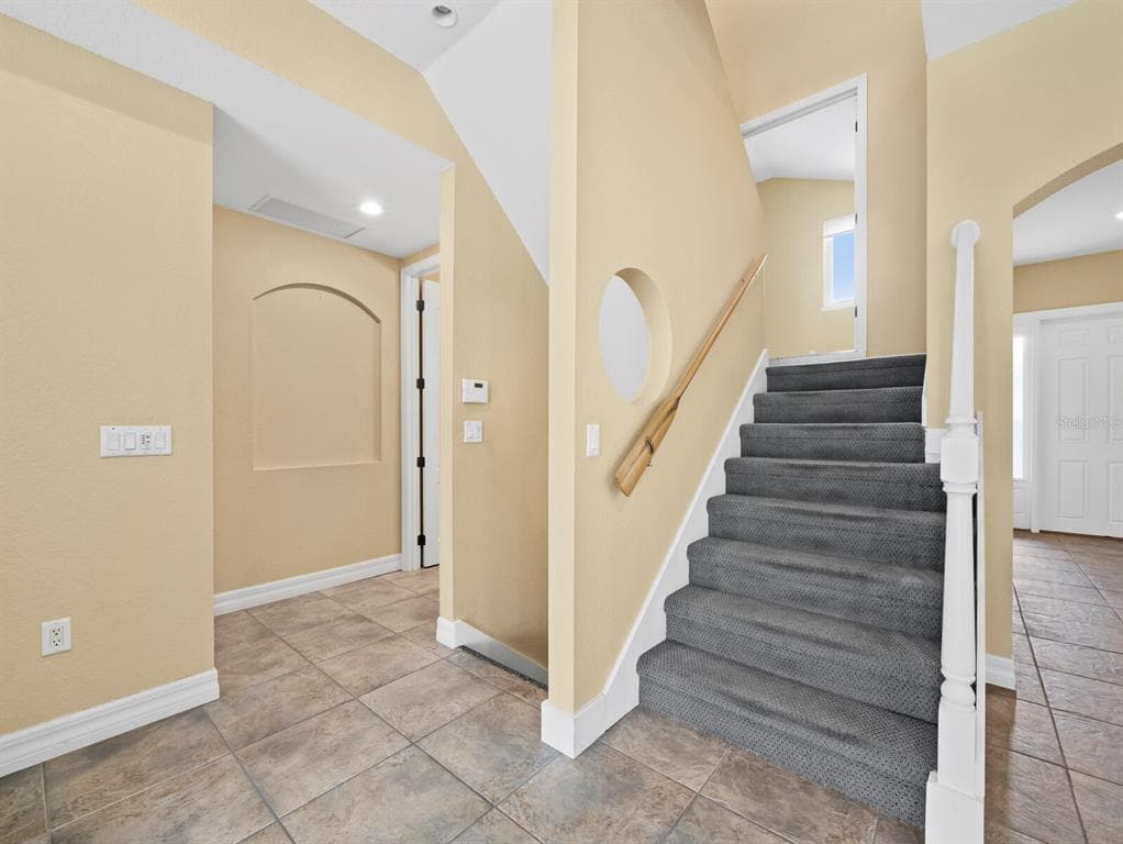 182 ISLAND CIRCLE photo 22