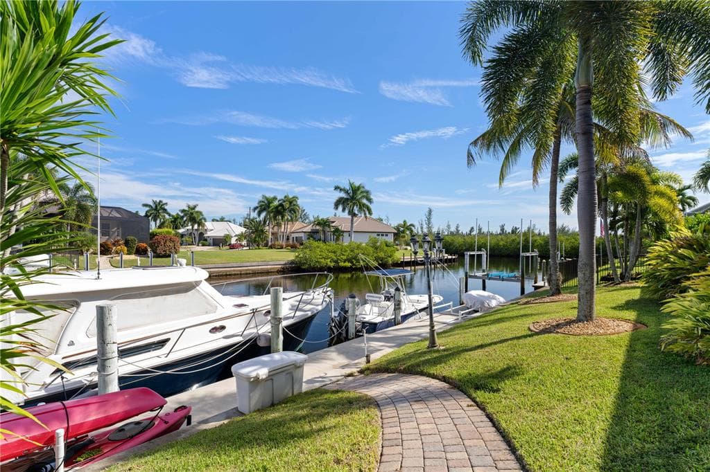 1448 KIWI COURT 4