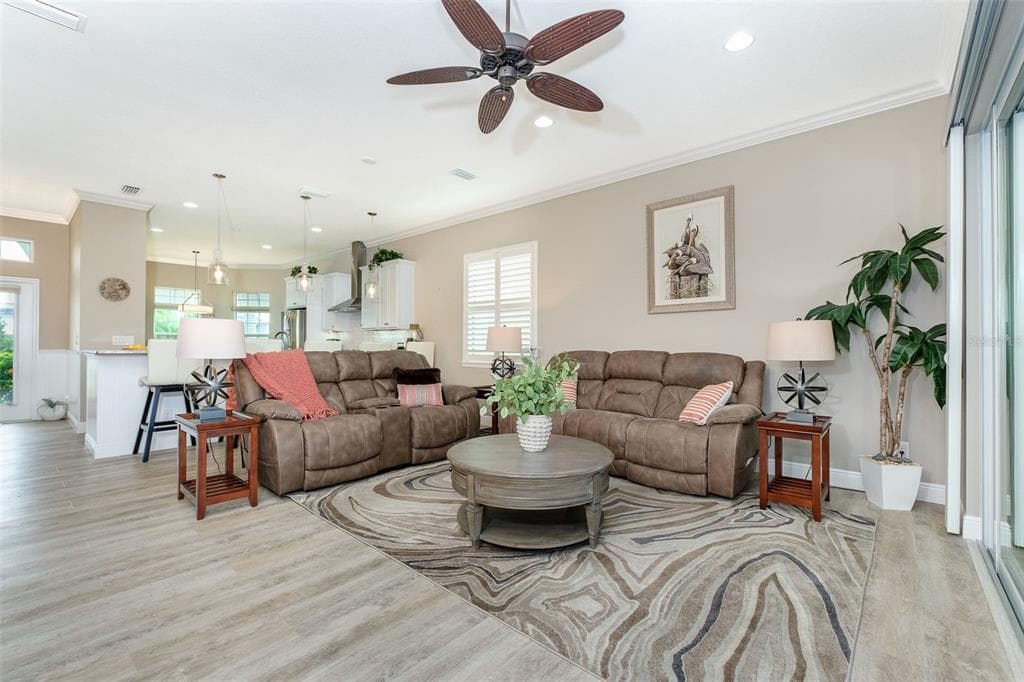 10406 COQUINA COURT photo 15