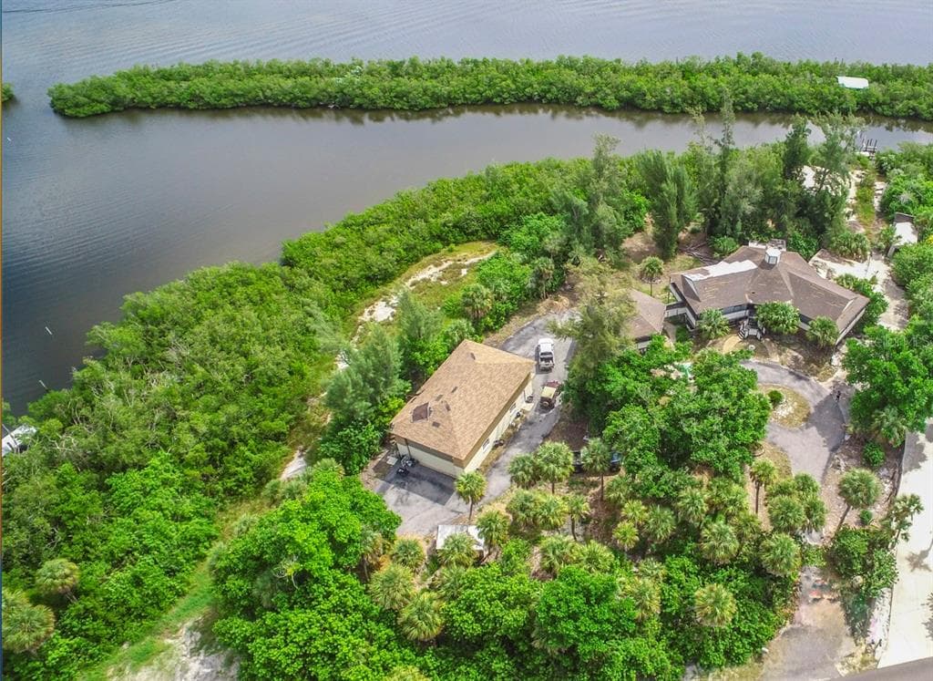 8475 MANASOTA KEY ROAD 1