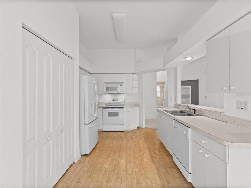 11829 IVYWOOD PLACE photo 11