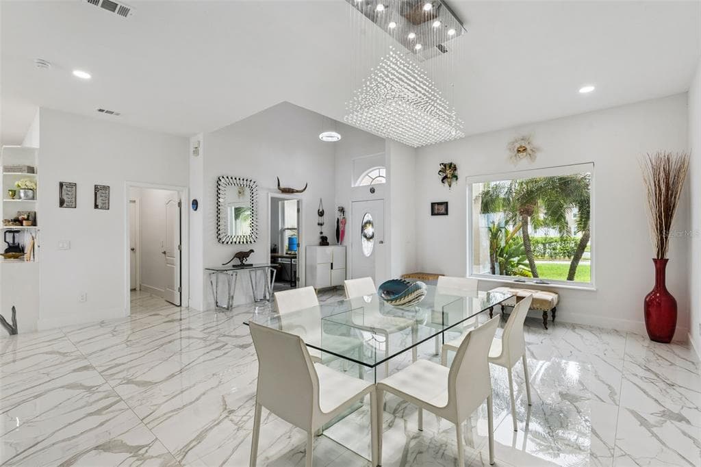 261 ZACHARY WADE STREET photo 6