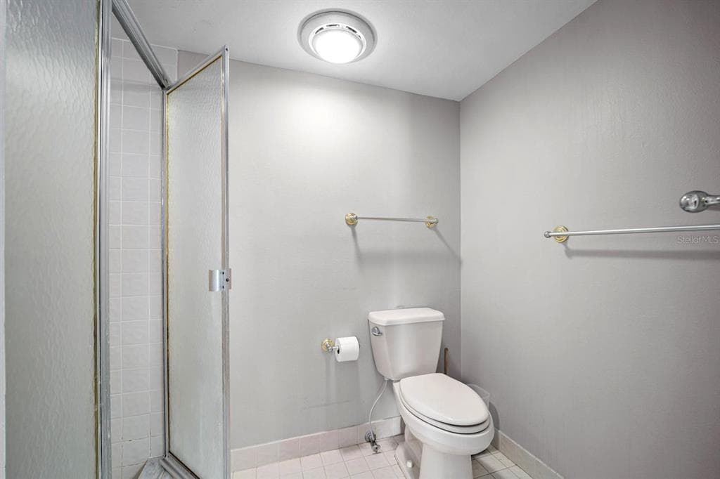 690 ISLAND WAY 912 photo 20