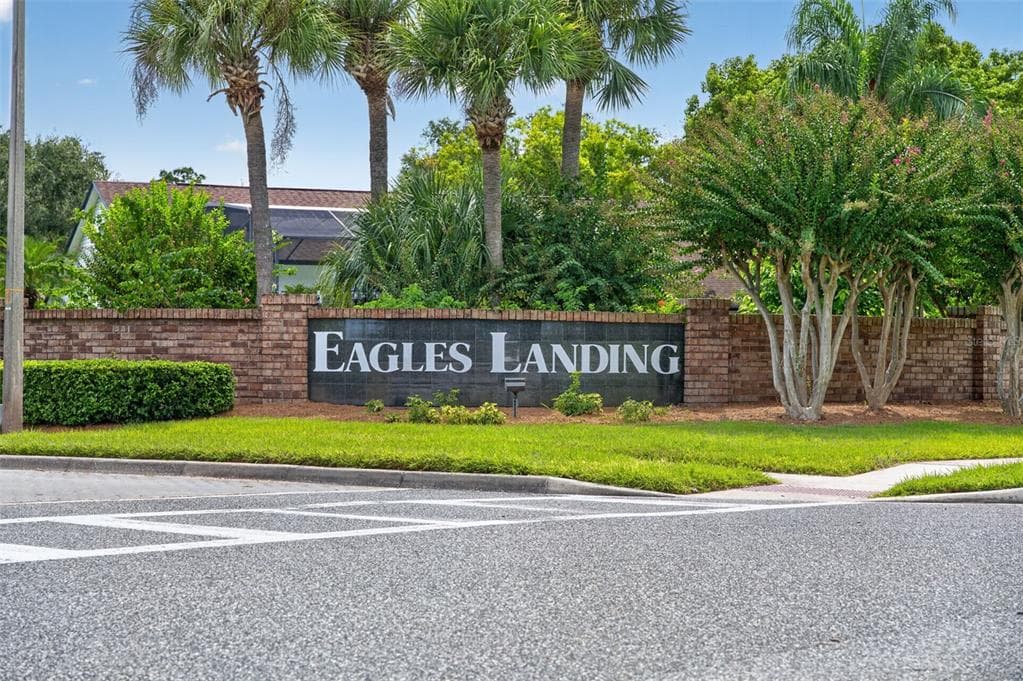 2925 EAGLE LAKE DRIVE 3