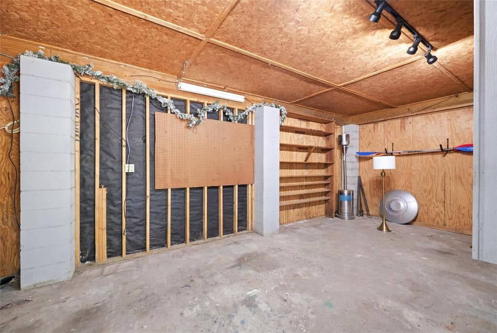 8180 ANCHOR POINT DRIVE photo 14