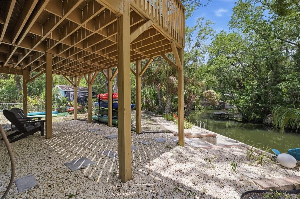 8180 ANCHOR POINT DRIVE photo 4
