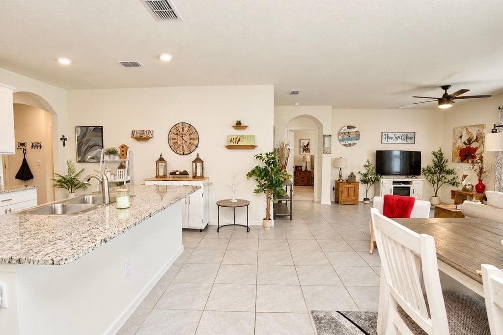 846 REMINGTON GREEN SE DRIVE photo 10