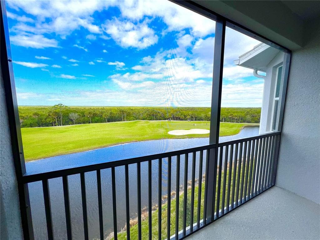 14051 HERITAGE LANDING BOULEVARD 542 photo 5