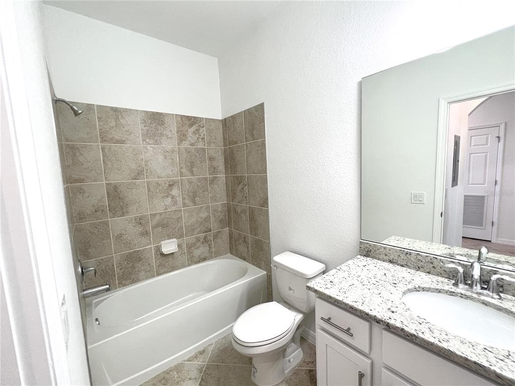 14051 HERITAGE LANDING BOULEVARD 542 photo 14