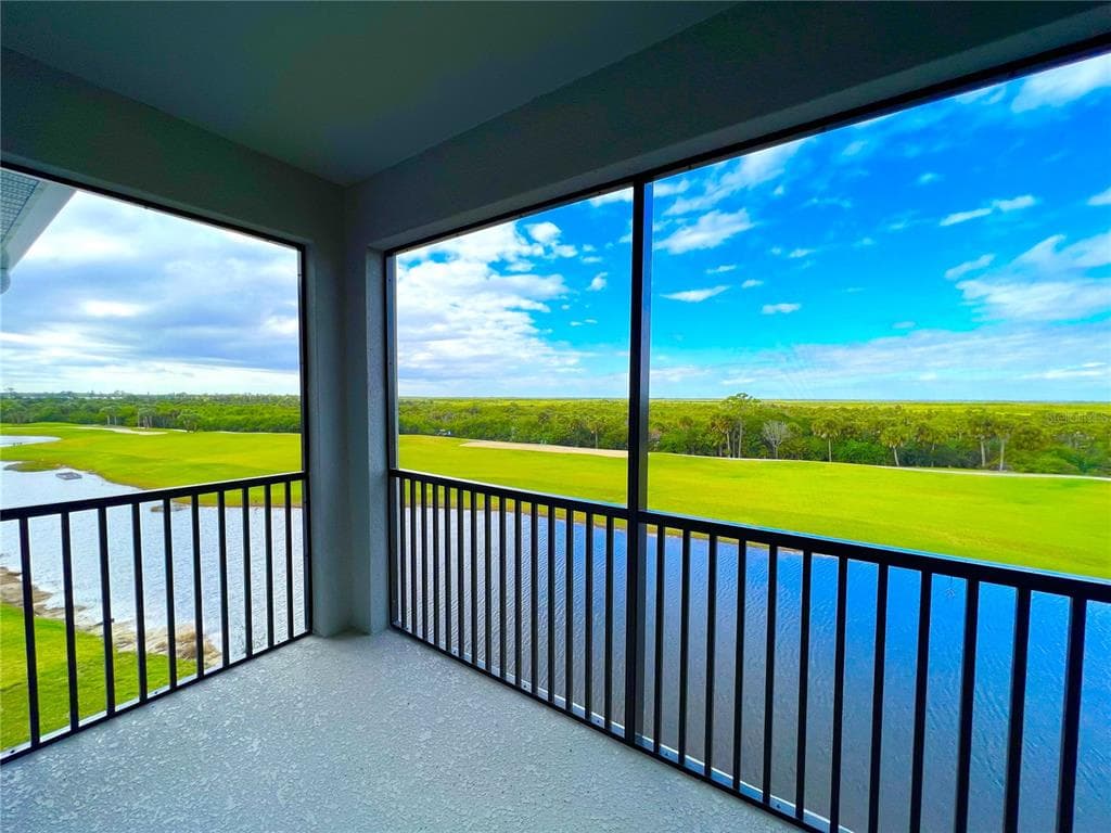 14051 HERITAGE LANDING BOULEVARD 542 photo 4