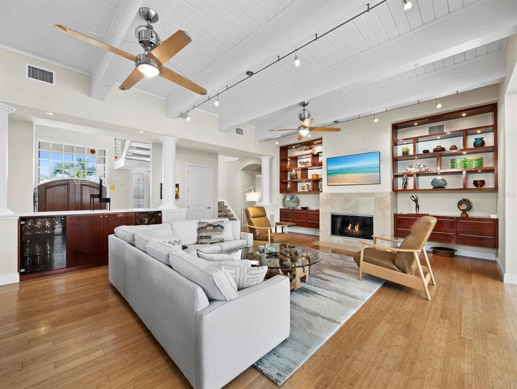 550 NORTON STREET photo 7