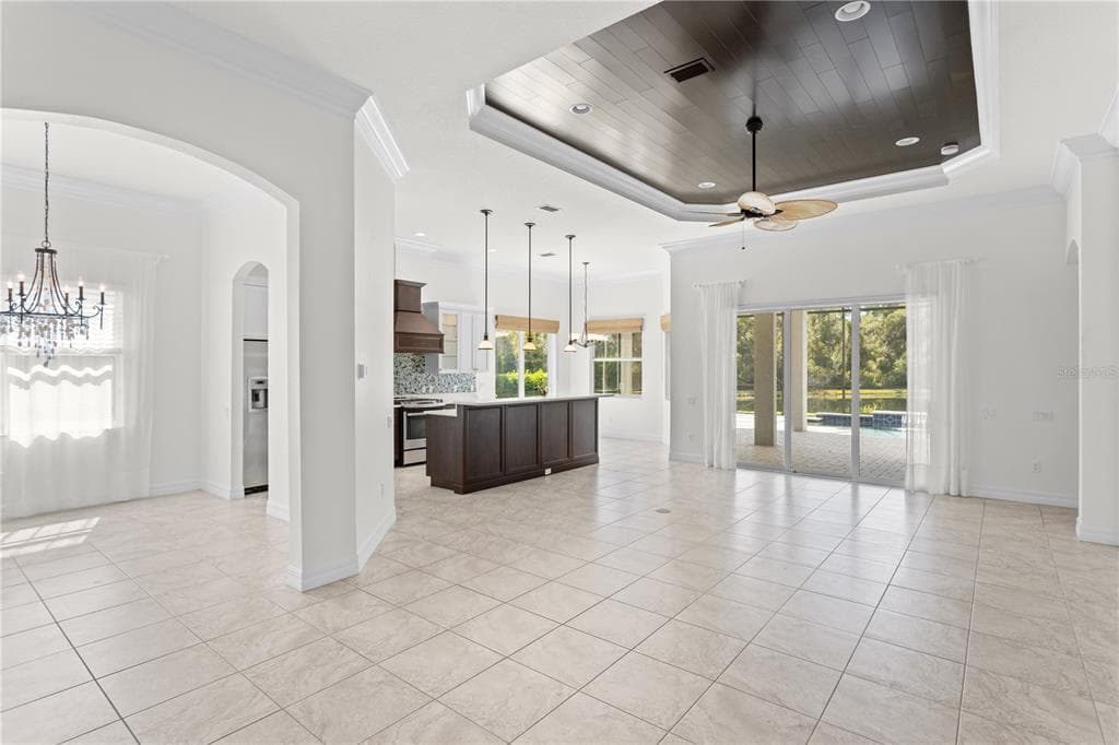 4940 TOBERMORY WAY photo 5