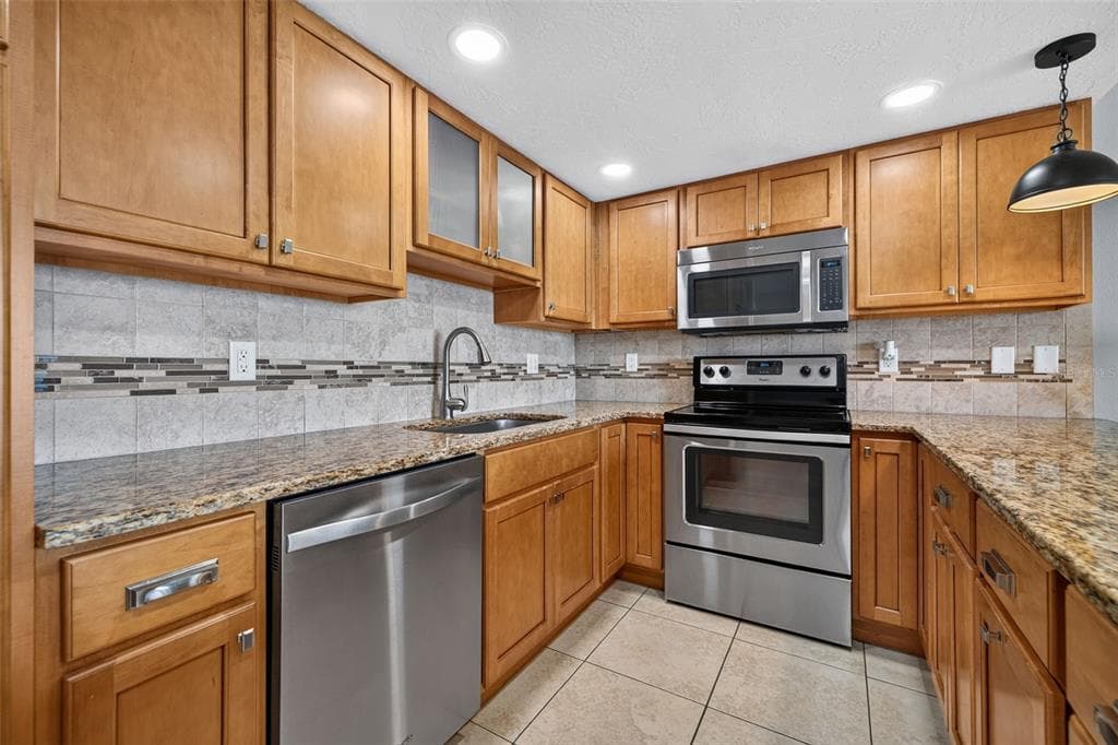 50 GULF BOULEVARD 313 photo 13