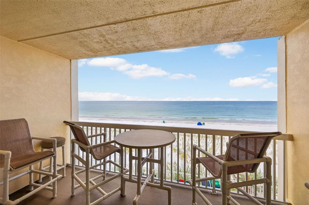 50 GULF BOULEVARD 313 photo 17