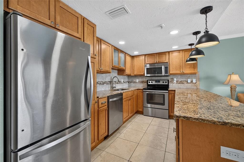 50 GULF BOULEVARD 313 photo 12