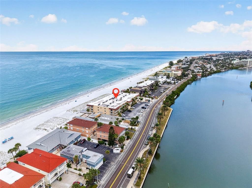 50 GULF BOULEVARD 313 photo 25