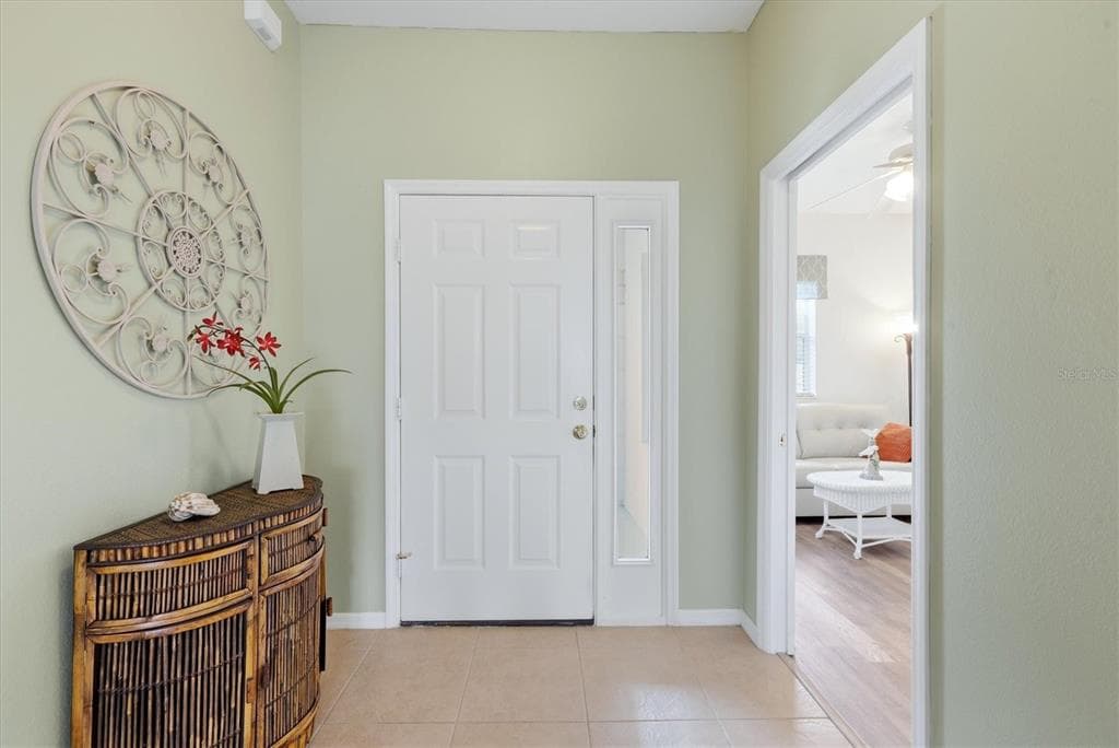 3116 CLUB DRIVE 225 photo 5