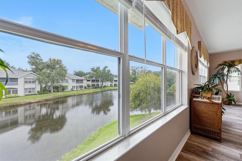 3116 CLUB DRIVE 225 photo 10