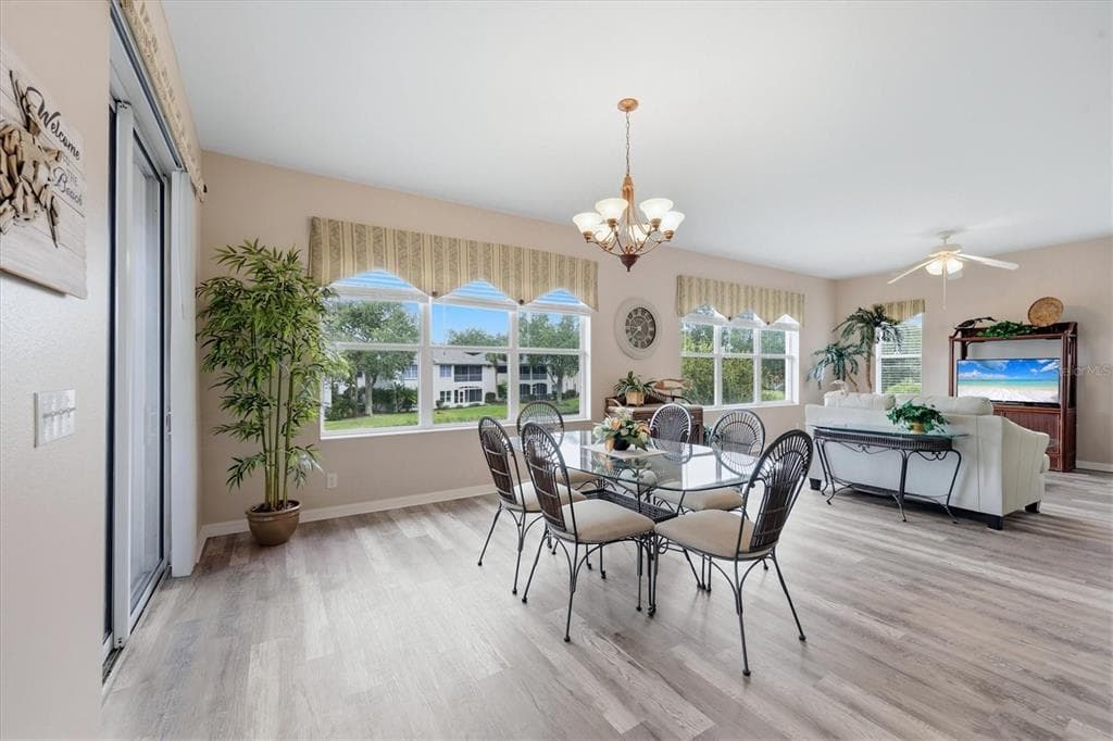 3116 CLUB DRIVE 225 photo 14