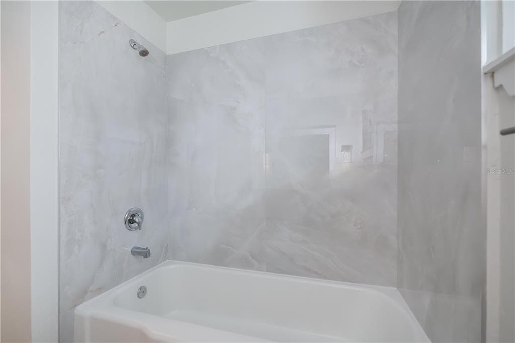 352 OAK STREET photo 24