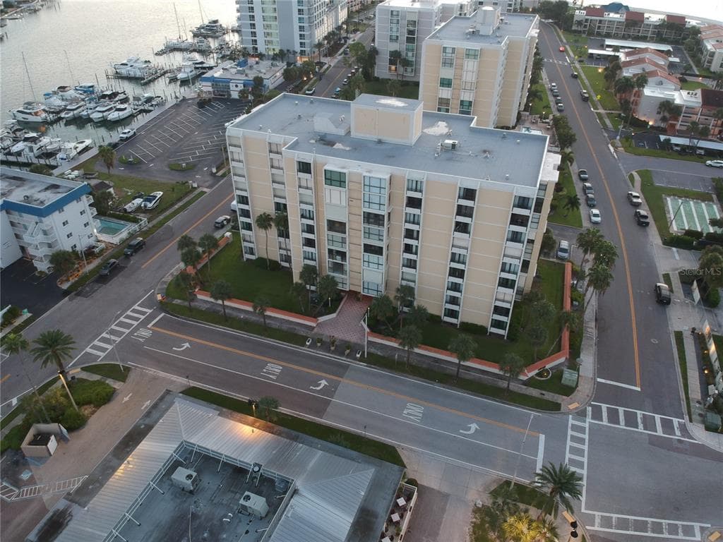 800 S GULFVIEW BOULEVARD 508 photo 3
