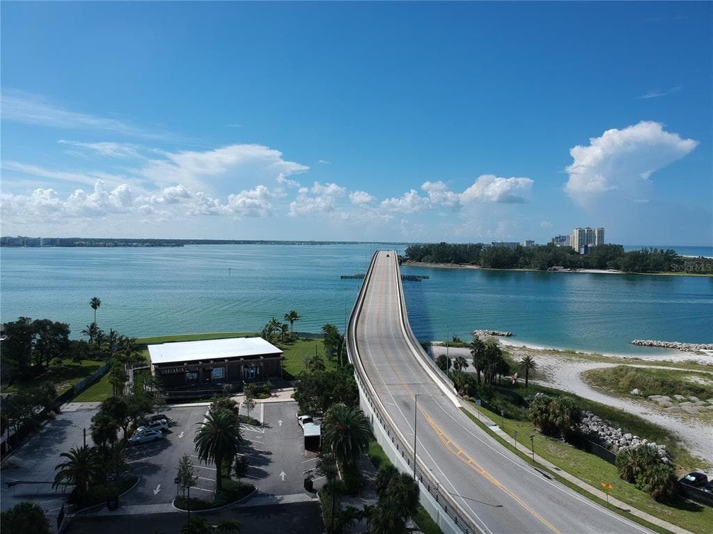 800 S GULFVIEW BOULEVARD 508 photo 5