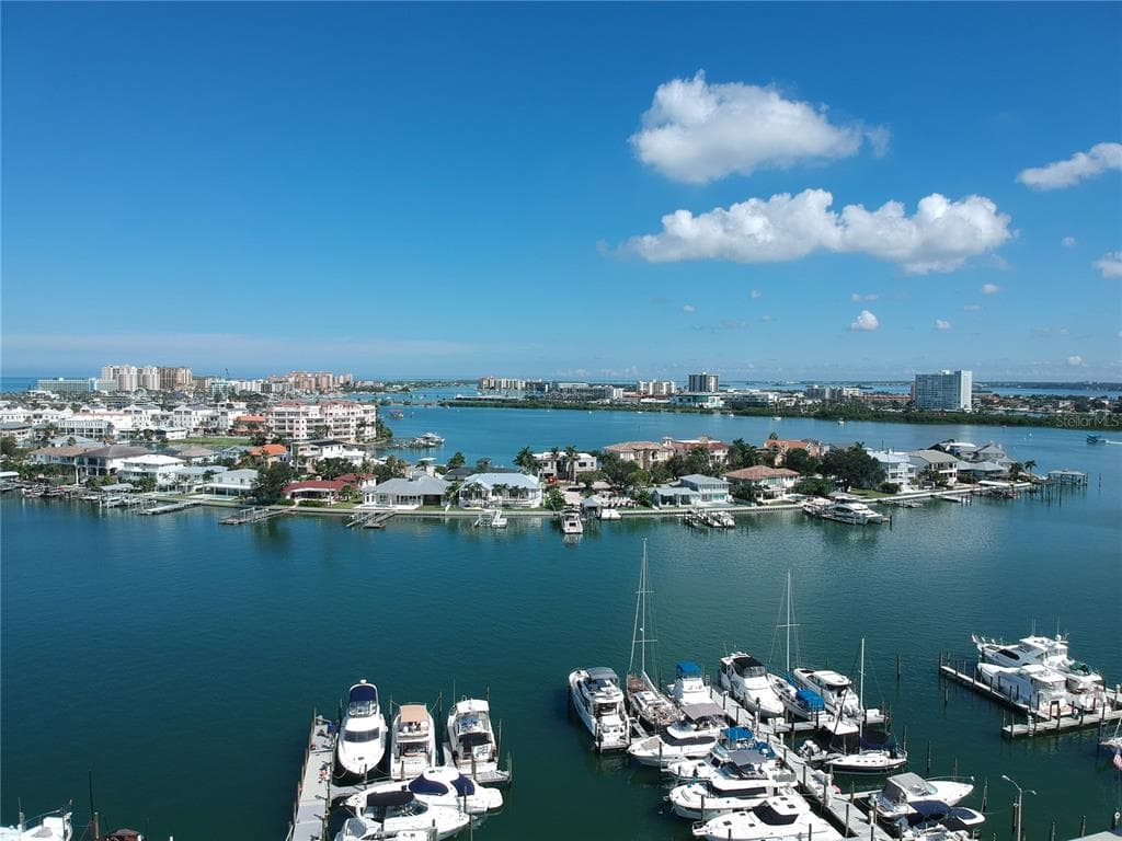 800 S GULFVIEW BOULEVARD 508 photo 21