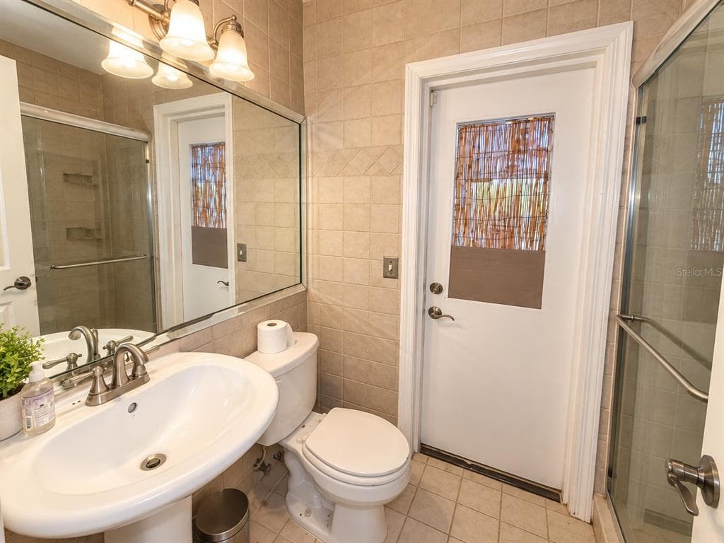 2633 SW TANFORAN BOULEVARD photo 16