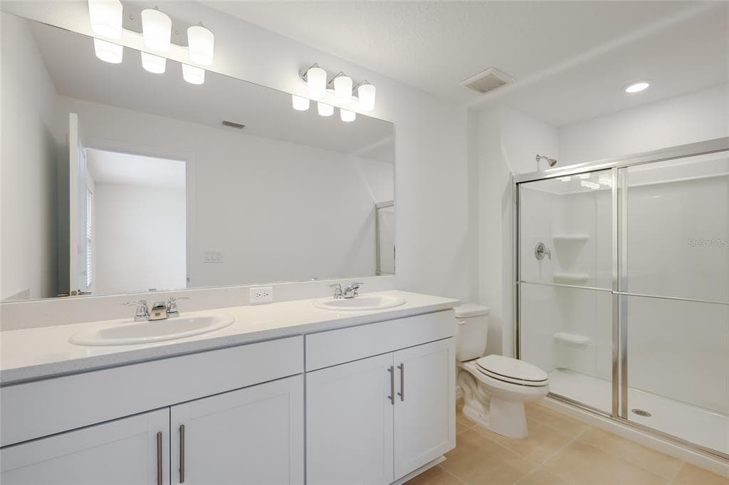15150 GINETTI STREET photo 17