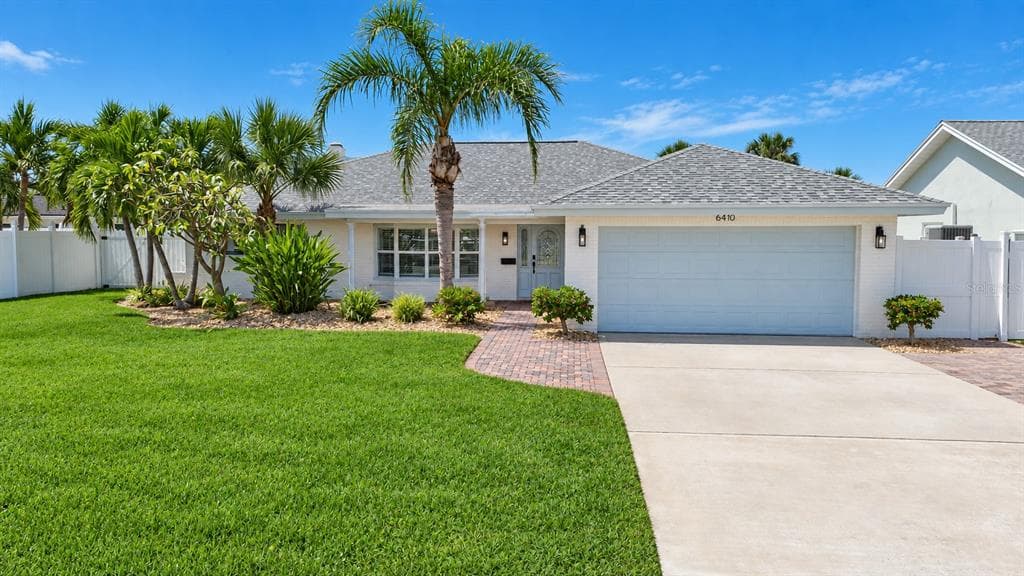 6410 3RD PALM POINT photo 2