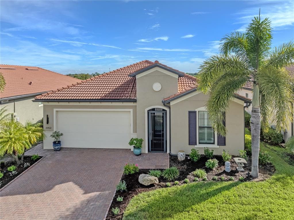 10422 MEDJOOL DRIVE photo 1