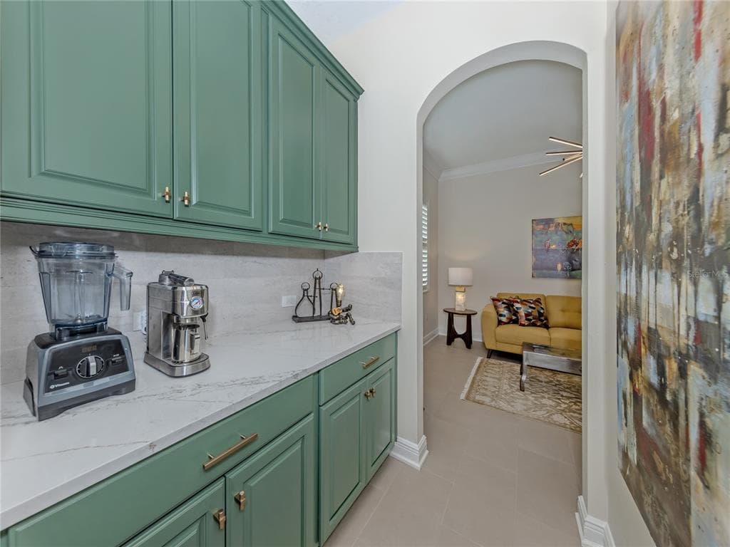 10422 MEDJOOL DRIVE photo 21