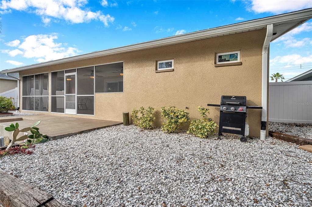 8 CITRUS DRIVE photo 12